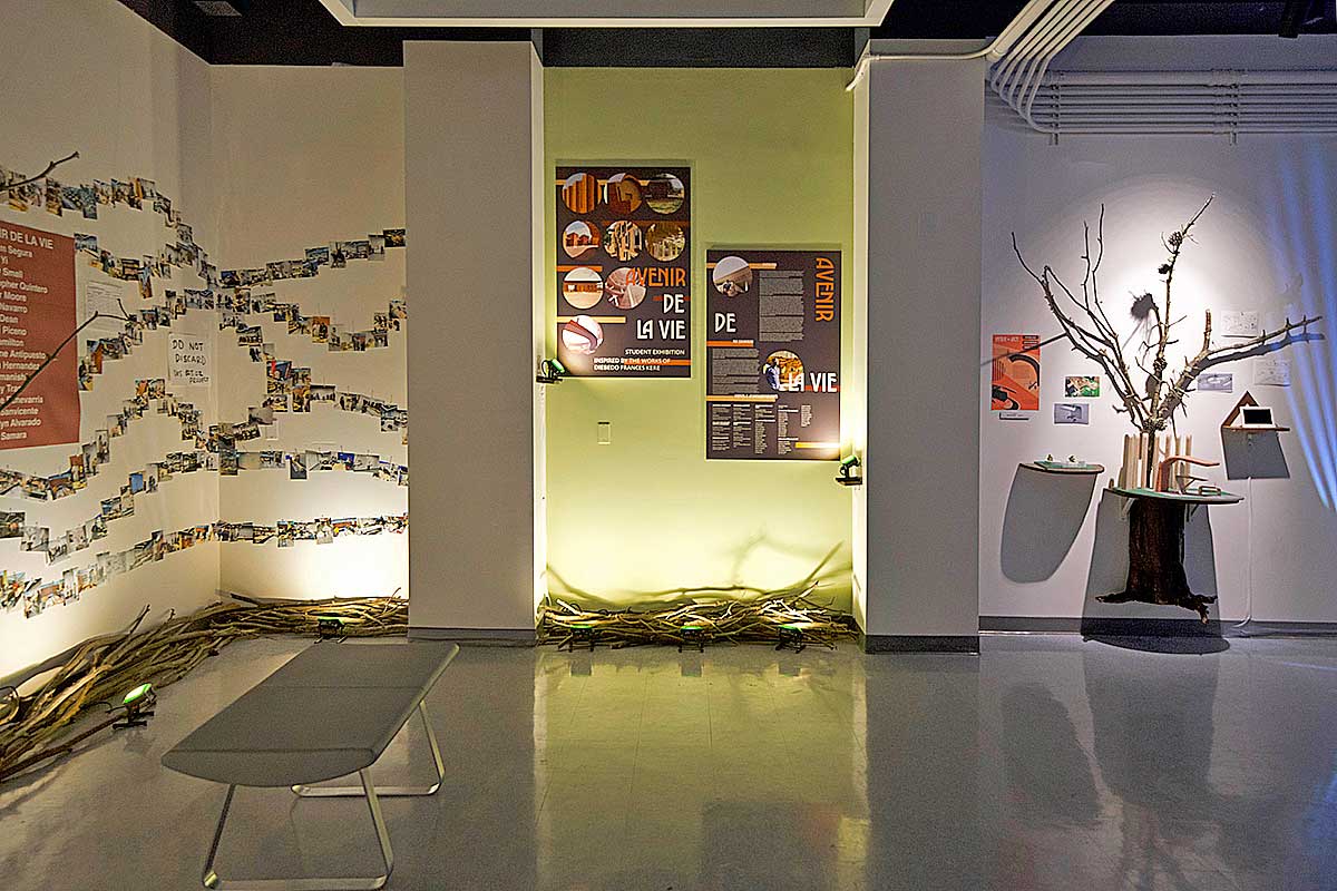 Photo of the exhibit, “Avenir de la Vie.”